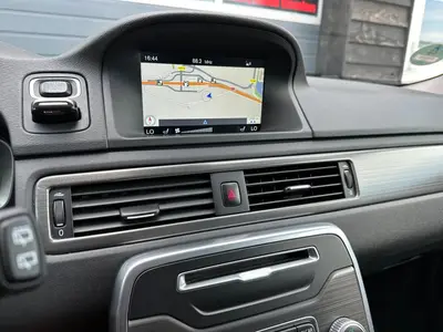 Volvo V70 - Thumbnail 16