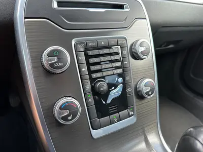 Volvo V70 - Thumbnail 17