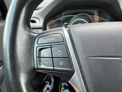 Volvo V70 - Thumbnail 21