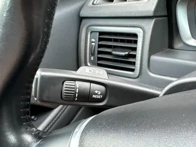 Volvo V70 - Thumbnail 23