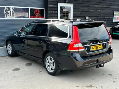 Volvo V70 - Thumbnail 30