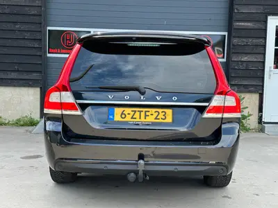 Volvo V70 - Thumbnail 6