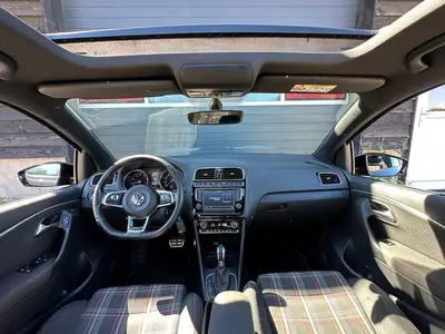 Volkswagen Polo - Thumbnail 11