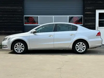 Volkswagen Passat - Thumbnail 7