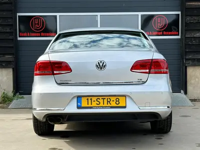 Volkswagen Passat - Thumbnail 9