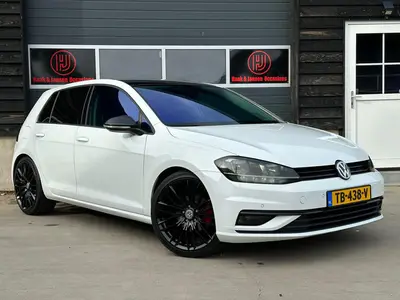 Volkswagen Golf - Thumbnail 3