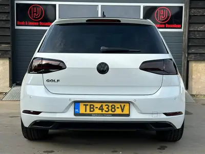 Volkswagen Golf - Thumbnail 9