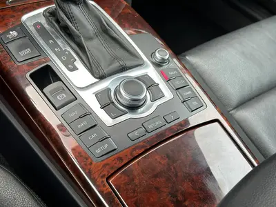 Audi A6 - Thumbnail 30