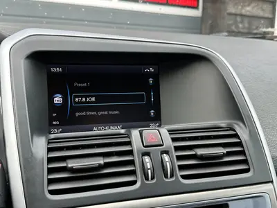 Volvo XC60 - Thumbnail 16