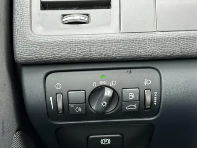 Volvo XC60 - Thumbnail 24