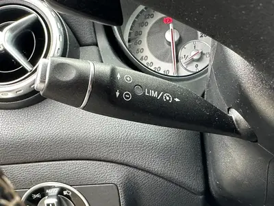 Mercedes-Benz GLA - Thumbnail 27