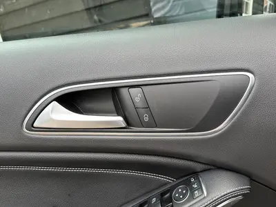 Mercedes-Benz GLA - Thumbnail 28