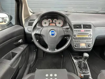 Fiat Grande Punto - Thumbnail 15