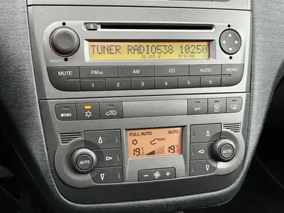 Fiat Grande Punto - Thumbnail 16