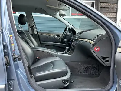 Mercedes-Benz E-Klasse - Thumbnail 11