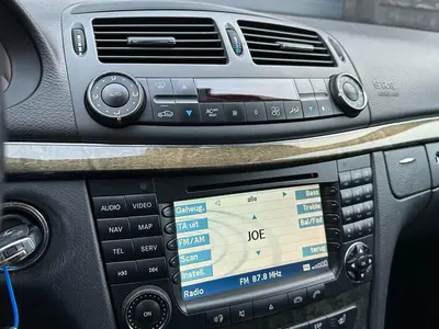 Mercedes-Benz E-Klasse - Thumbnail 17