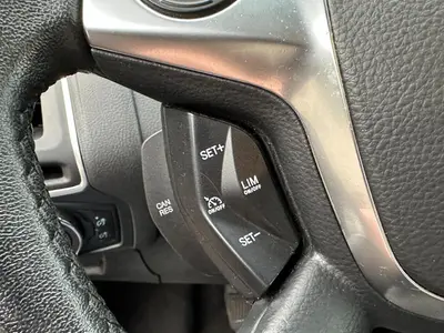 Ford Focus - Thumbnail 22