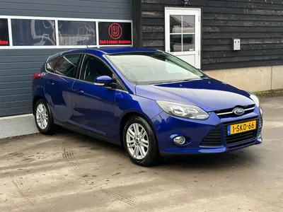 Ford Focus - Thumbnail 26