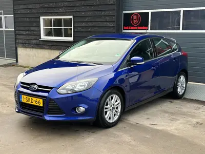 Ford Focus - Thumbnail 28