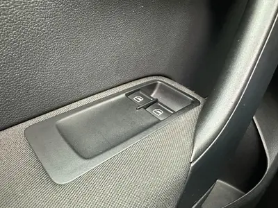 Volkswagen Polo - Thumbnail 25