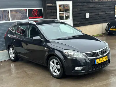 Kia cee'd - Thumbnail 28