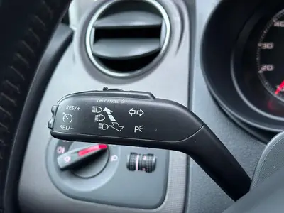 SEAT Ibiza - Thumbnail 21