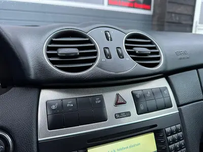 Mercedes-Benz CLK-Klasse - Thumbnail 18