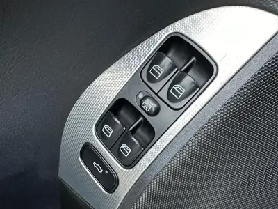 Mercedes-Benz CLK-Klasse - Thumbnail 22