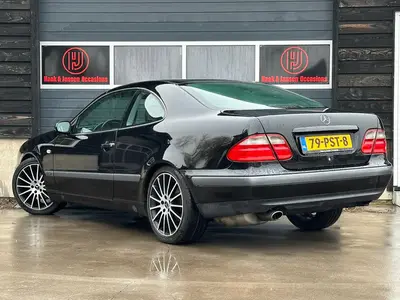 Mercedes-Benz CLK-Klasse - Thumbnail 4