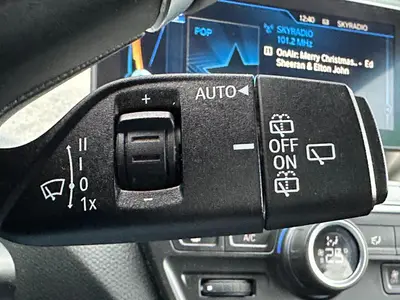 BMW i3 - Thumbnail 26