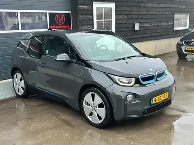 BMW i3 - Thumbnail 32