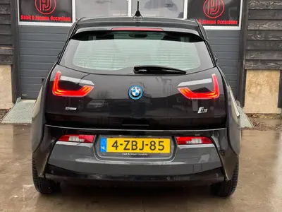BMW i3 - Thumbnail 7