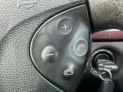 Mercedes-Benz E-Klasse - Thumbnail 20