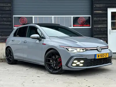 Volkswagen Golf - Thumbnail 3