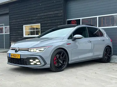 Volkswagen Golf - Thumbnail 33