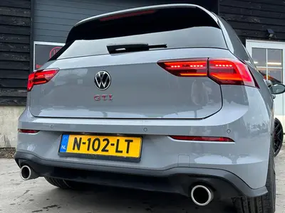 Volkswagen Golf - Thumbnail 37