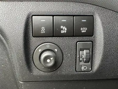 Peugeot Partner - Thumbnail 18