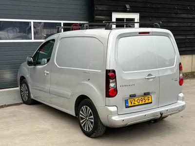 Peugeot Partner - Thumbnail 23