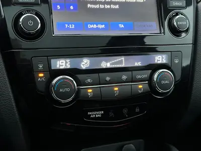 Nissan QASHQAI - Thumbnail 19