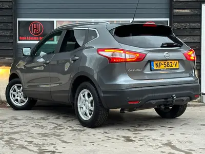 Nissan QASHQAI - Thumbnail 5