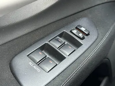 Toyota Auris - Thumbnail 26