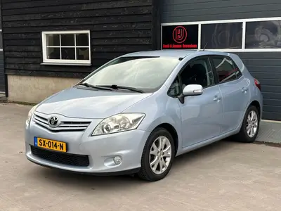 Toyota Auris - Thumbnail 27