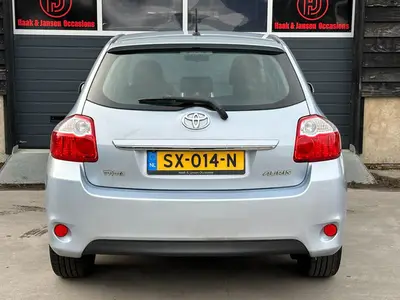 Toyota Auris - Thumbnail 7