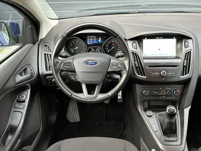 Ford FOCUS Wagon - Thumbnail 15