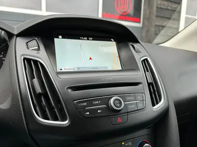 Ford FOCUS Wagon - Thumbnail 24