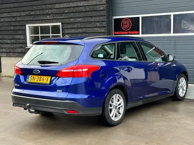 Ford FOCUS Wagon - Thumbnail 30