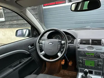 Ford Mondeo - Thumbnail 14