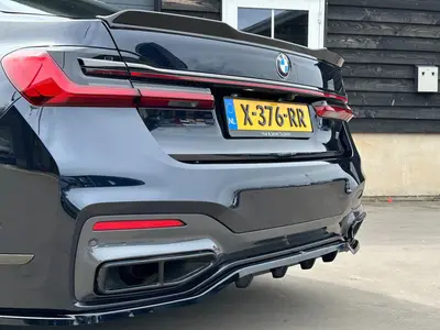 BMW 7 Serie - Thumbnail 11