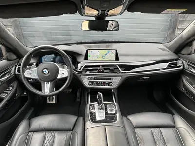 BMW 7 Serie - Thumbnail 15