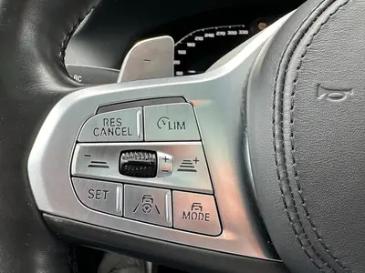 BMW 7 Serie - Thumbnail 31